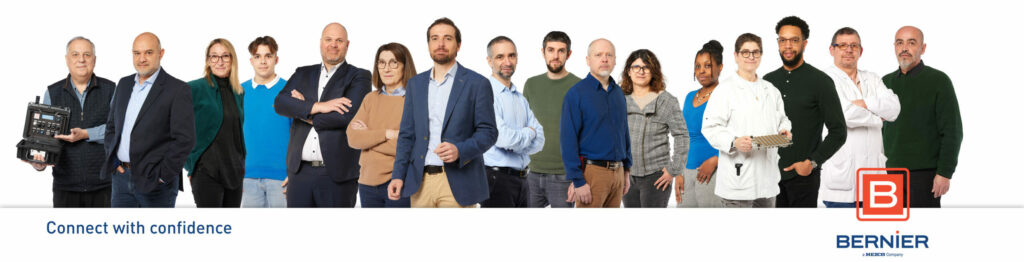Portrait corporate - frise de l'équipe Bernier, portraits individuels alignés sur fond blanc, slogan " Connect with confidence"